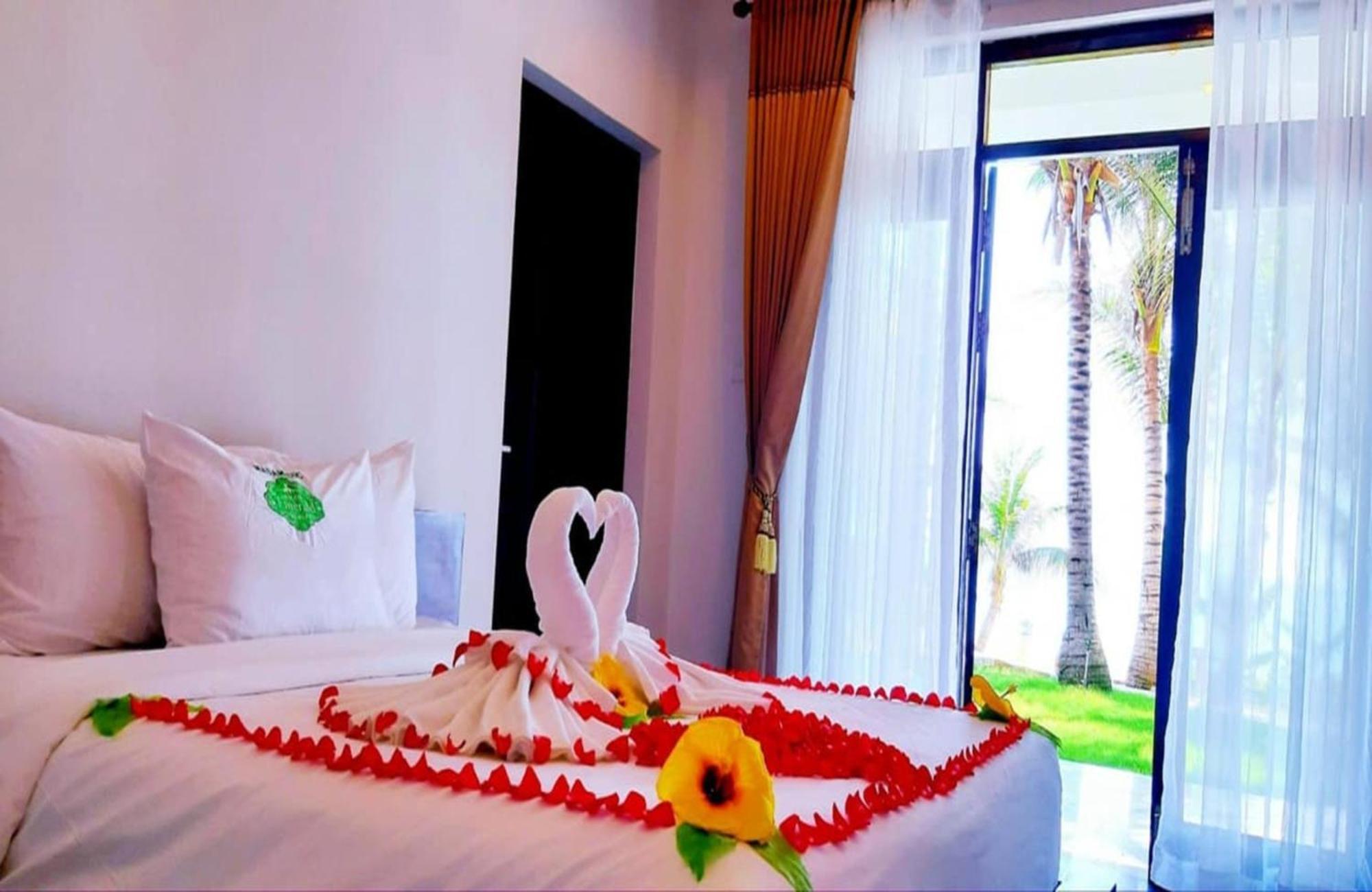 Saigon Emerald Beach Resort Phan Thiet Exterior photo