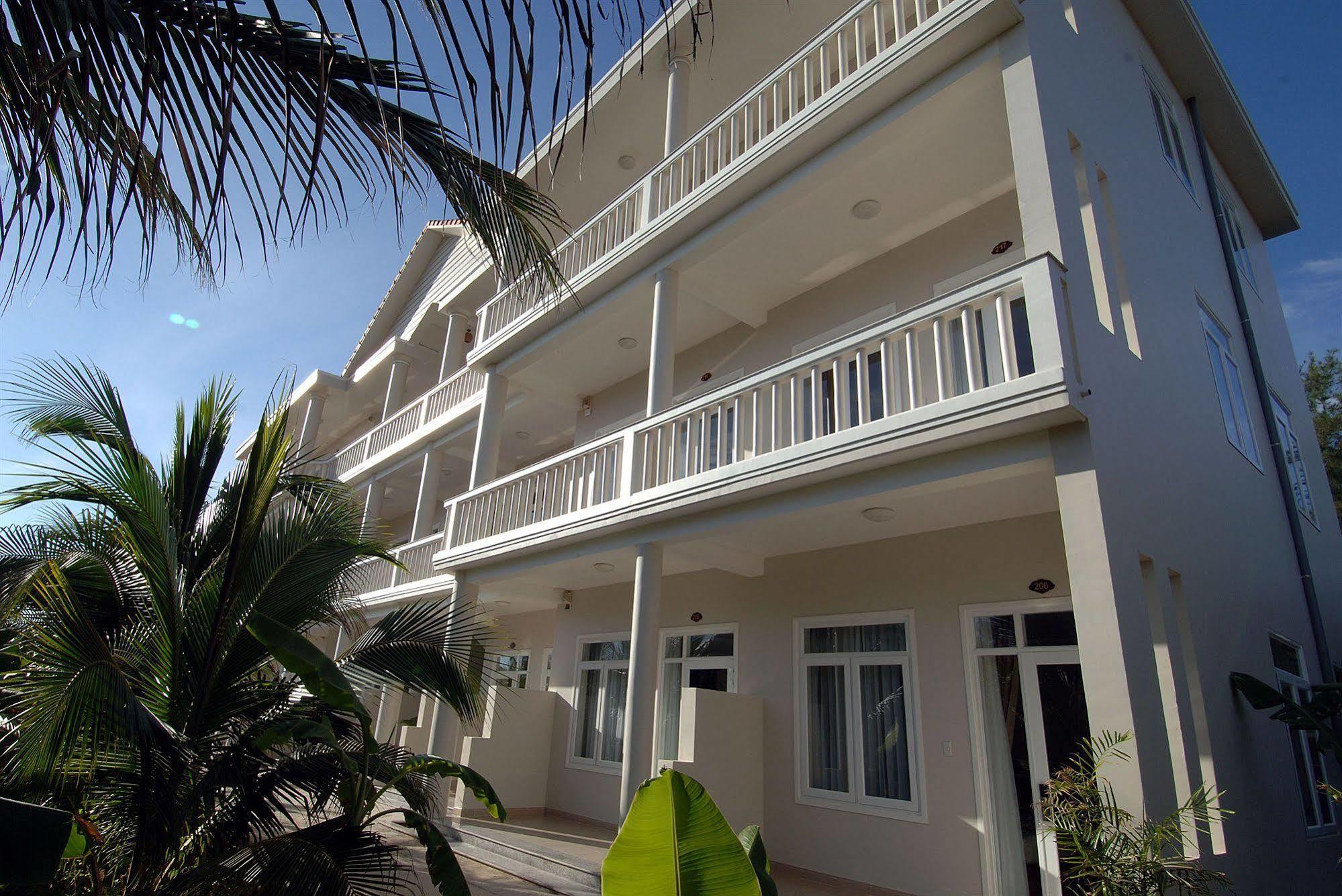 Saigon Emerald Beach Resort Phan Thiet Exterior photo