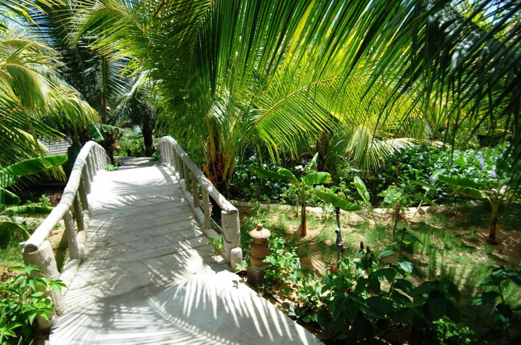Saigon Emerald Beach Resort Phan Thiet Exterior photo