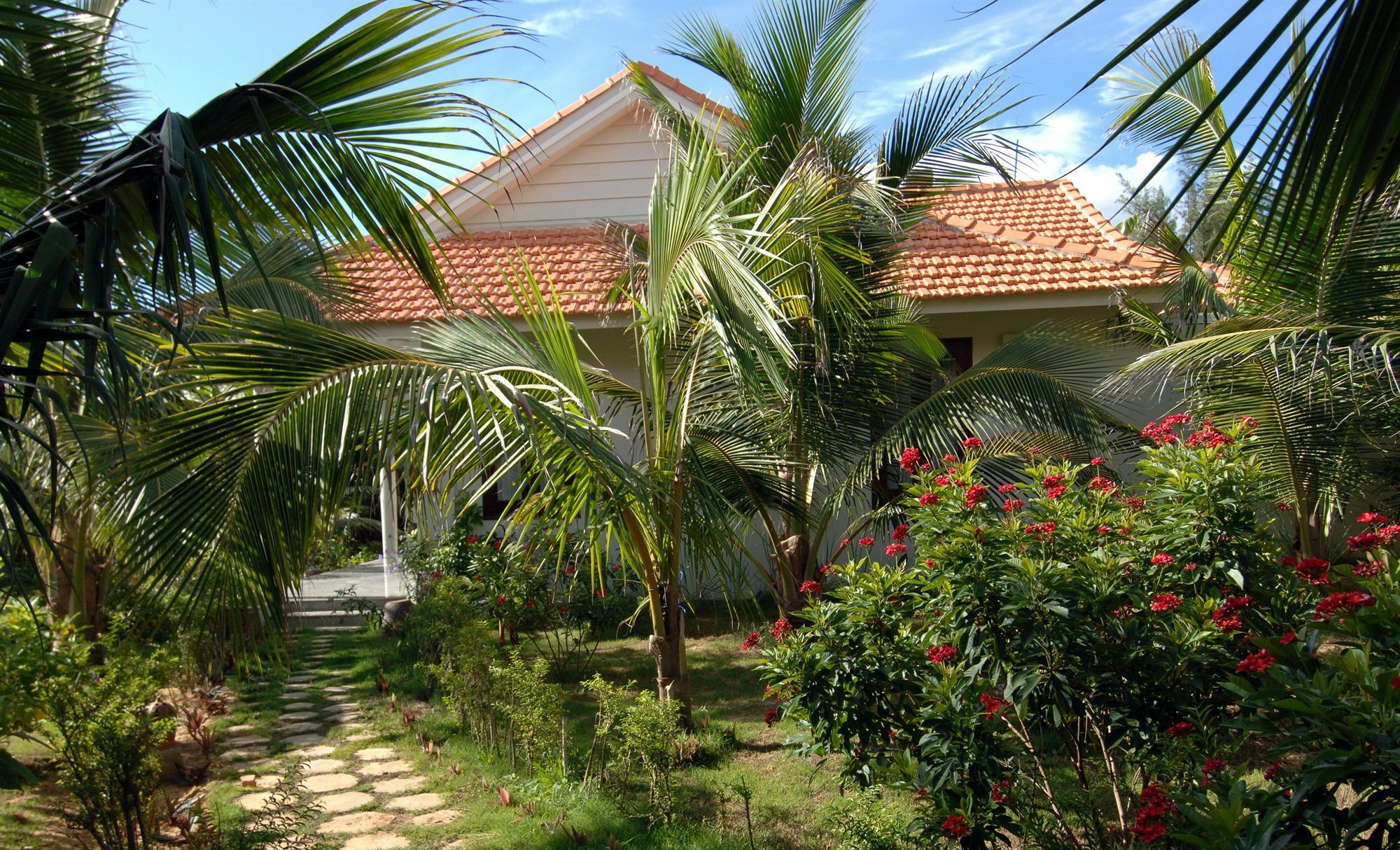 Saigon Emerald Beach Resort Phan Thiet Exterior photo